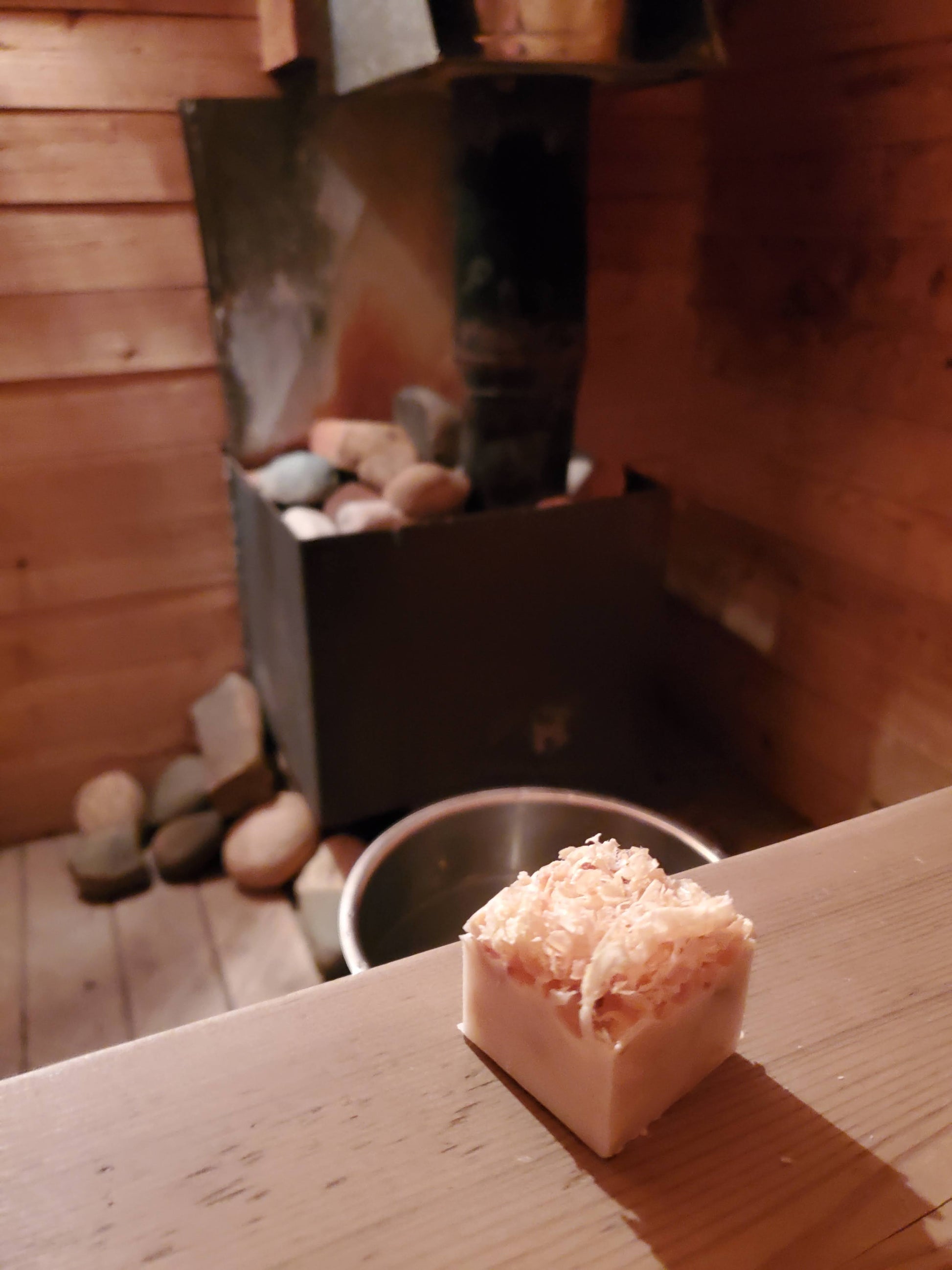 Single Fast Light Fire Starter in Sauna